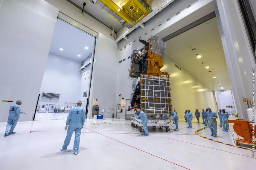VA264_Transfert Metop vers un autre hall de préparation