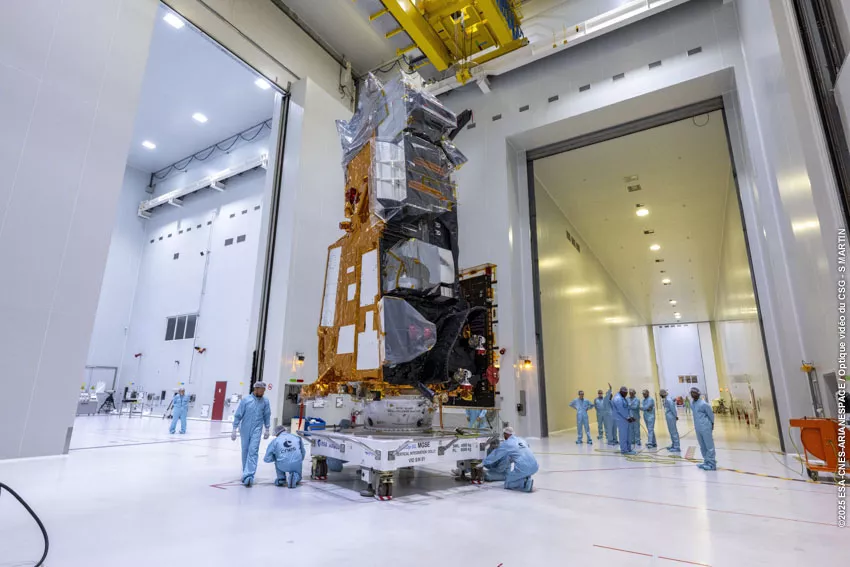 VA264_Transfert Metop vers un autre hall de préparation